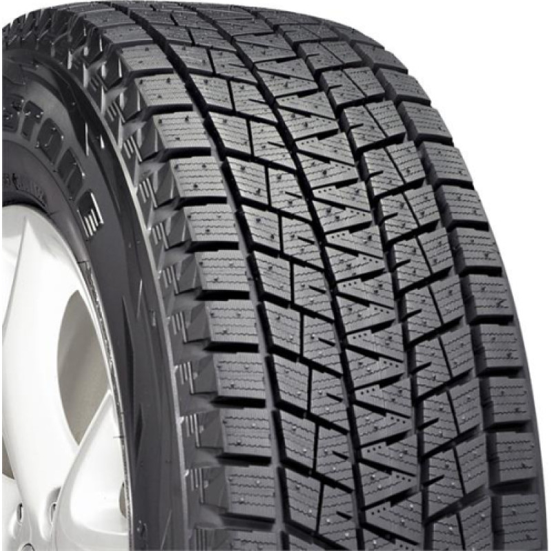 Bridgestone DM V1 235 / 60 R16 100R 100R