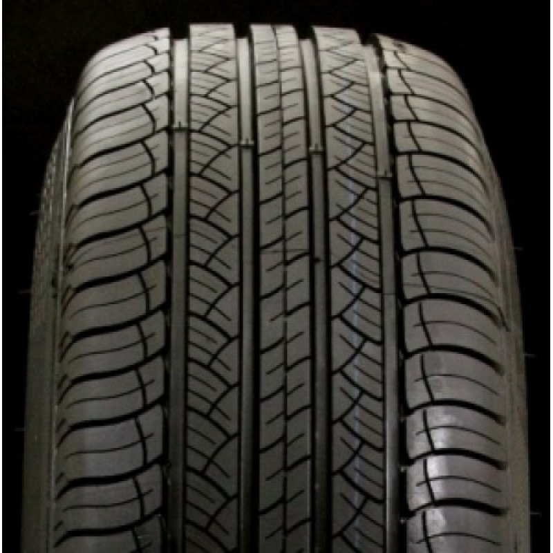 Michelin LATITUDE TOUR 265 / 70 R16 111T 111T